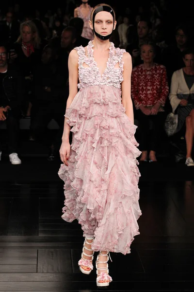 Look 31